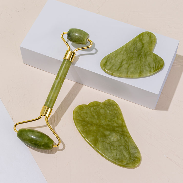  Outil de beauté de massage du visage en jade vert de haute qualité ensemble de rouleau de jade anti-âge et de levage Gua Sha  