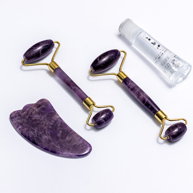 Amazon Hot vendre pierres précieuses outils de massage du visage violet améthyste Jade Roller Gua Sha ensemble  